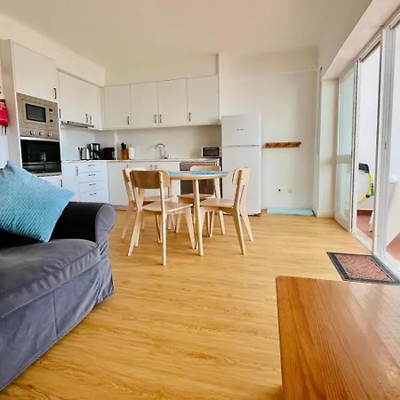 Luciana - Beachside, Balcony, Sunset View *