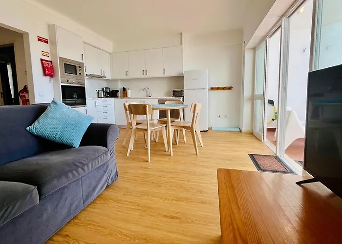 Luciana - Beachside, Balcony, Sunset View *